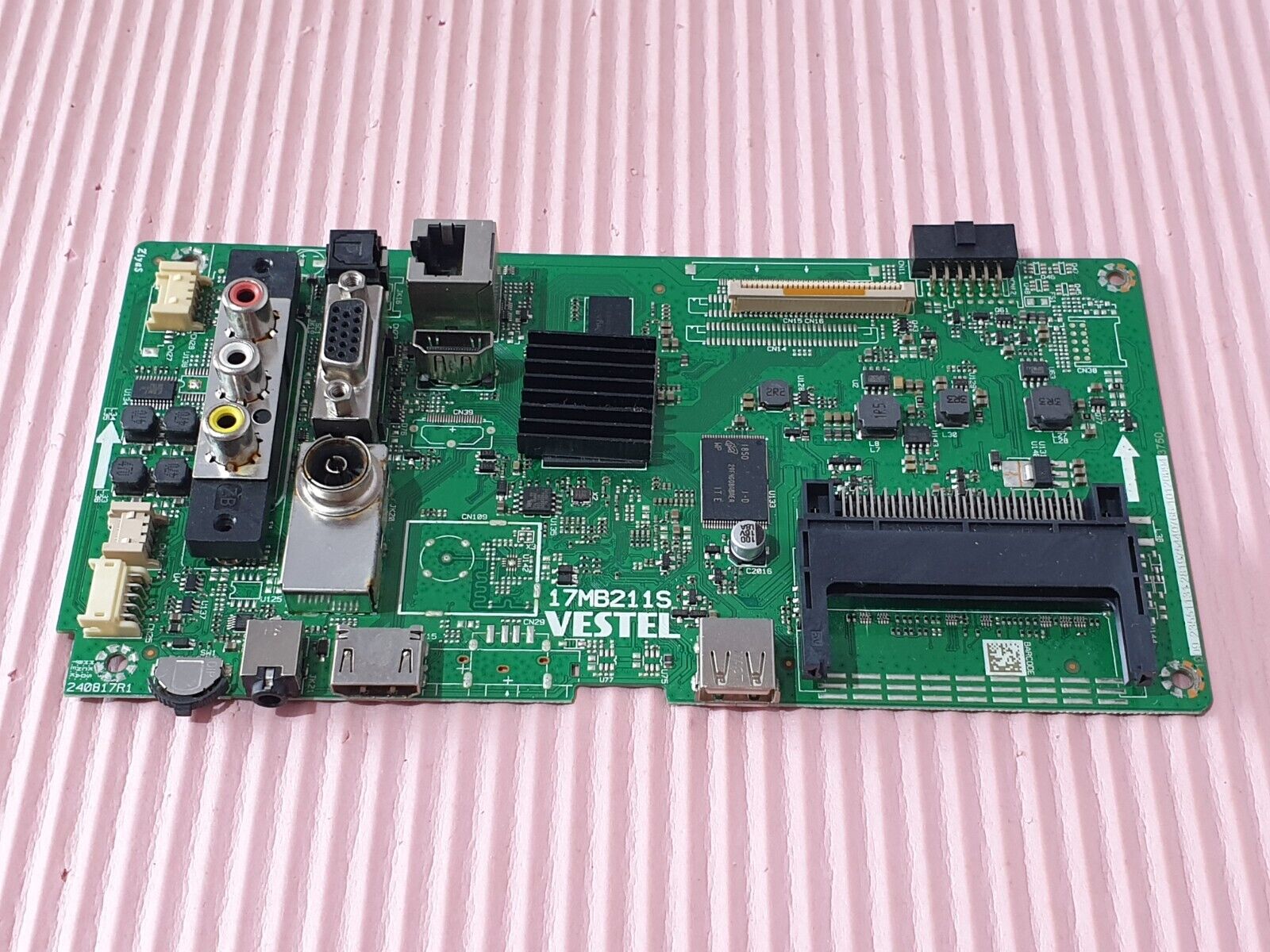MAIN BOARD MB JVC LT-32C690A LT-32C690 A TV 17MB211S 23551131 SCREEN:LSC320AN10 - Image 2