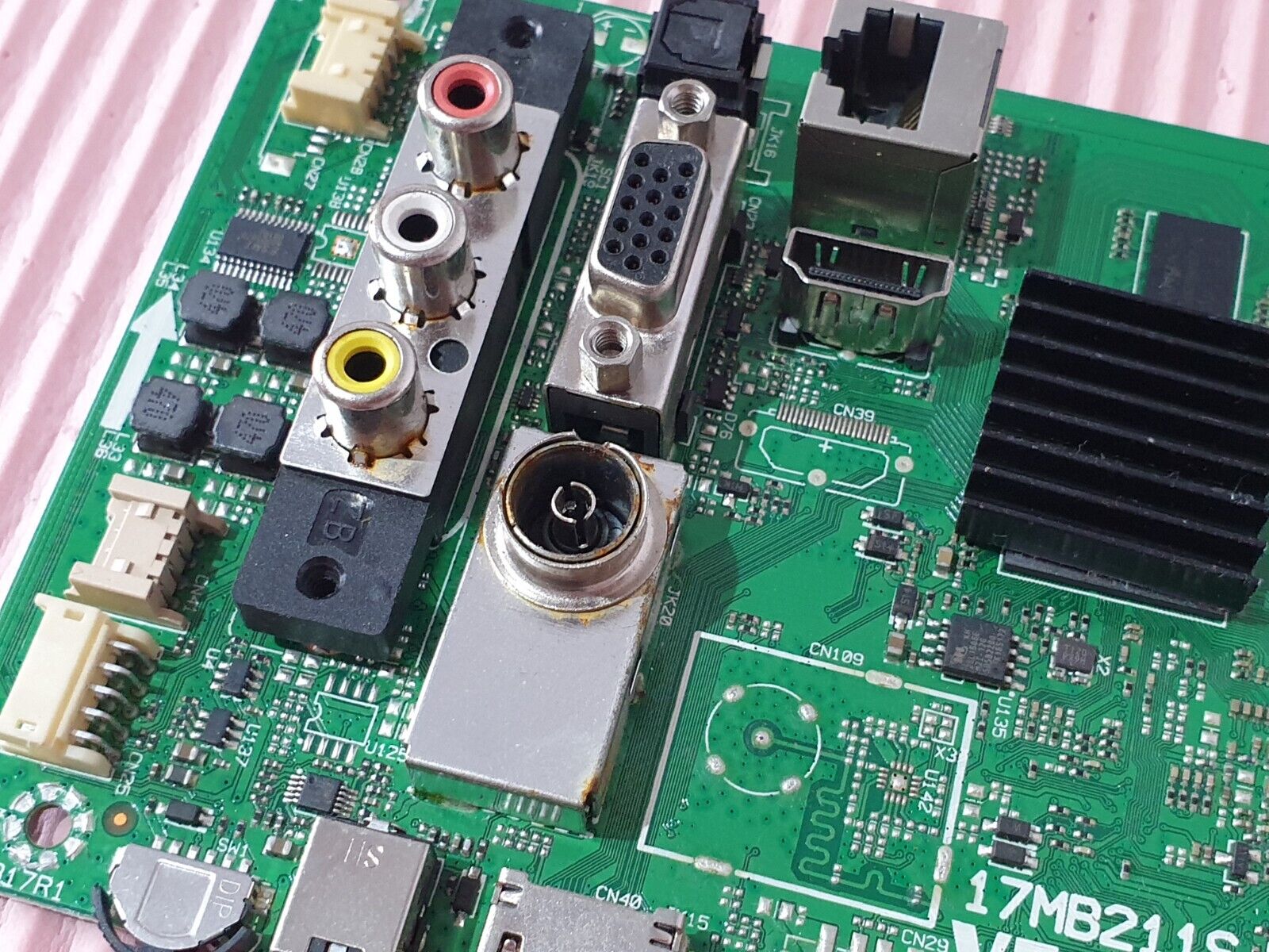 MAIN BOARD MB JVC LT-32C690A LT-32C690 A TV 17MB211S 23551131 SCREEN:LSC320AN10 - Image 5