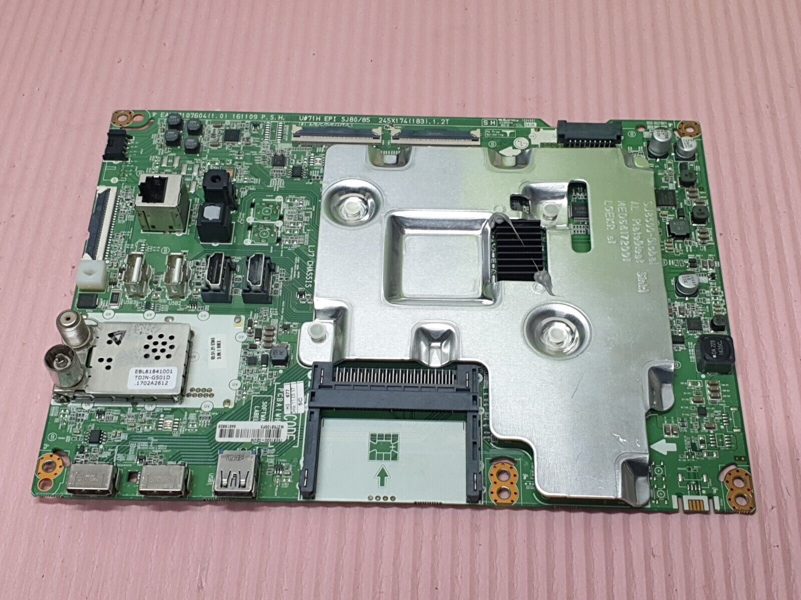 MAIN BOARD MB LG 55SJ810V 55SJ800V TV EAX67107604 EBT64618803 SCREEN:LC550EGH - Image 2