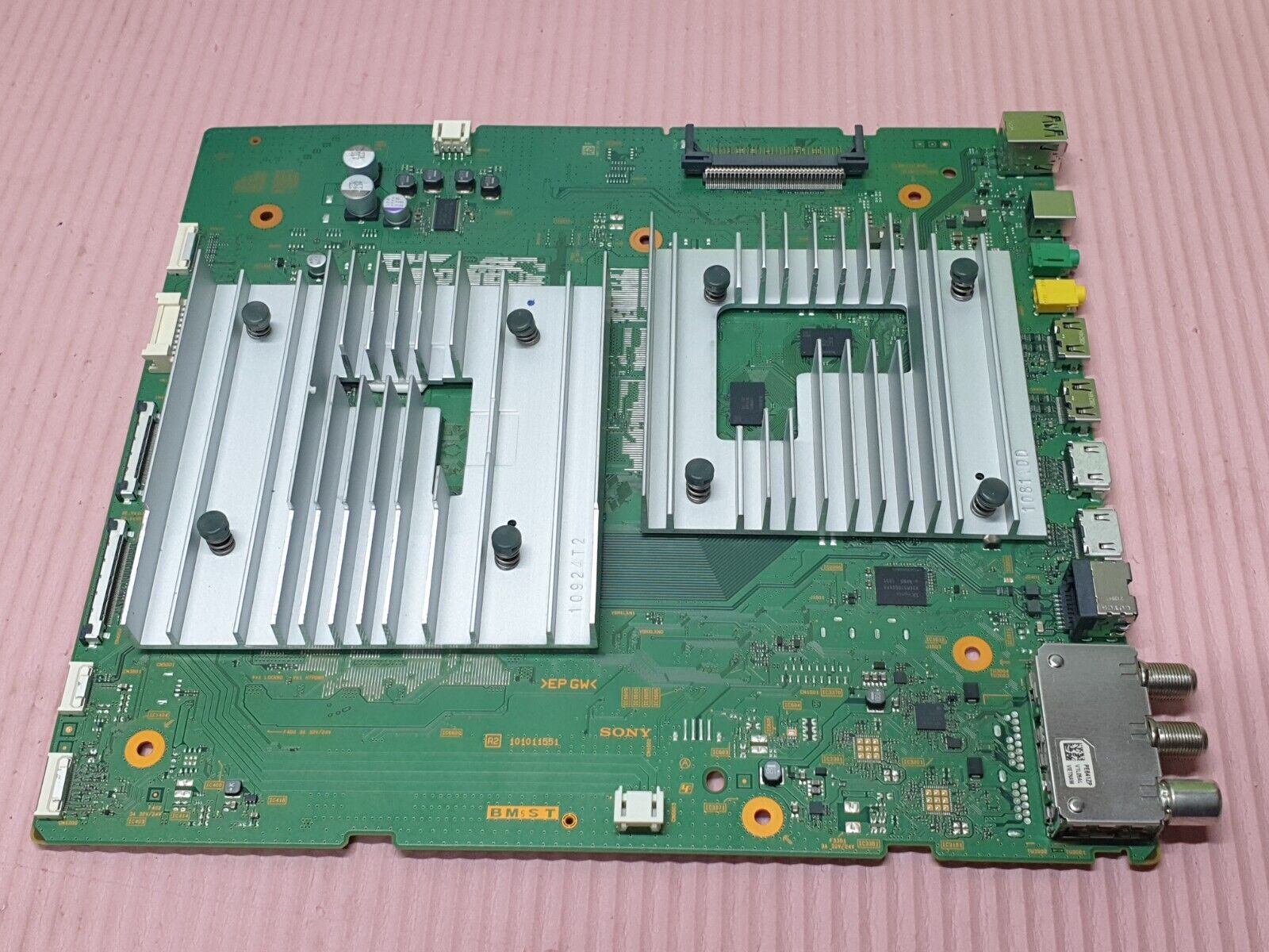 MAIN AV BOARD MB SONY XR-75X94J LED TV 1-010-115-51 YA03181AA SCREEN:ST7461D02-A - Image 2