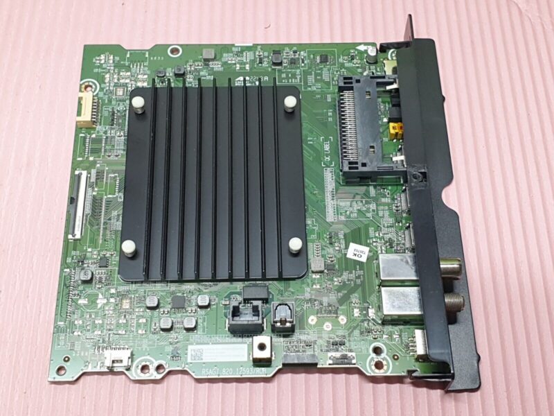 MAIN AV BOARD MB HISENSE 55A7HQTUK 55" TV RSAG7.820.12593/ROH SCREEN:T550QVN10