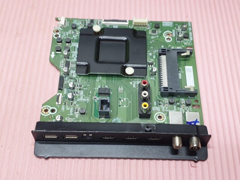MAIN AV BOARD MB HISENSE 65AE7000FTUK TV RSAG7.820.10826/ROH SCREEN:ST6451D02 - Image 2