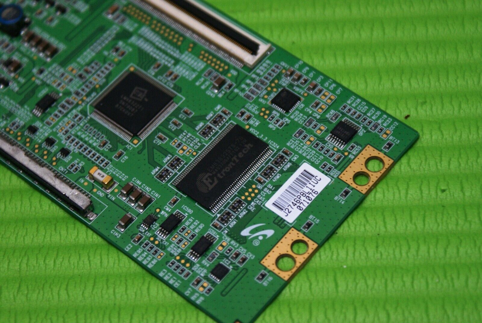 TCON LVDS BOARD SAMSUNG LE32B450C4W CE32LD47-B 32" TV LJ94-2746P 320AP03C2LV0.1 - Image 2