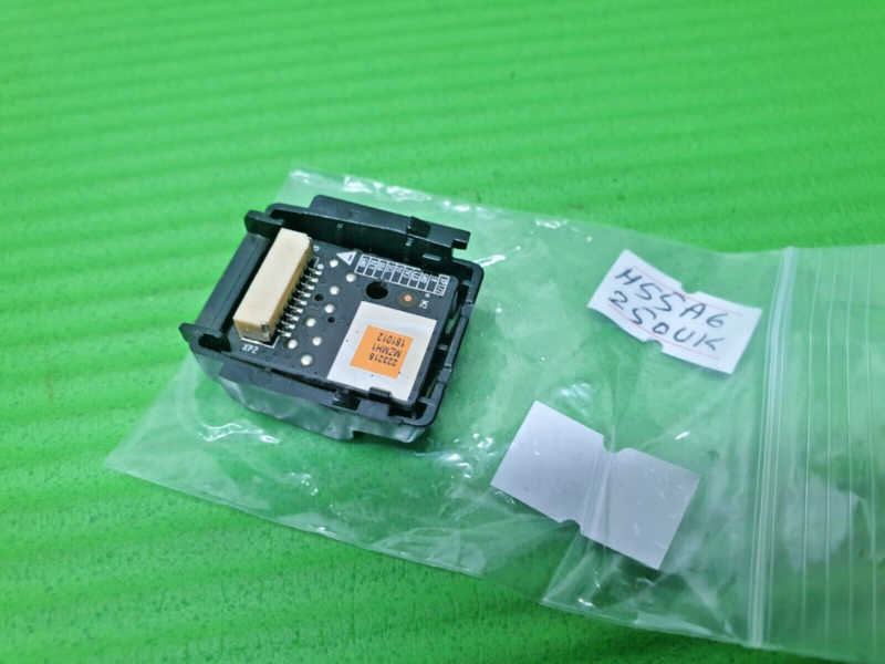 IR REMOTE CONTROL SENSOR UNIT + POWER BUTTON FOR HISENSE H55A6250UK 55" TV - Image 3
