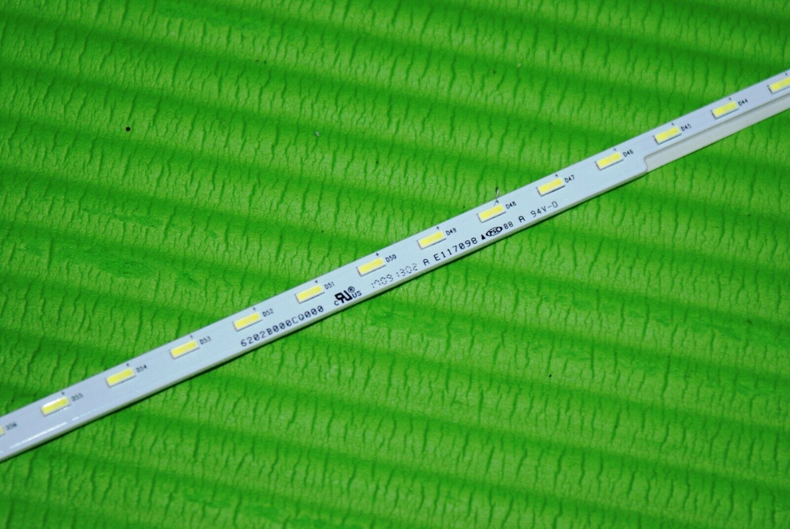 1 x LED BACKLIGHT FOR PANASONIC TX-58EX700B 58" TV 6202B000CQ000 E117098 R-TYPE - Image 4