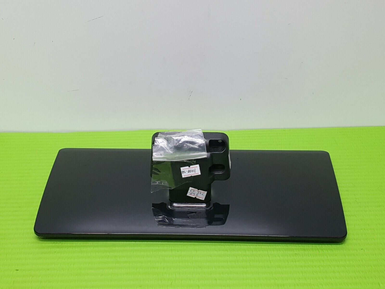 TT TABLETOP BASE STAND DIGIHOME 32180SMHDLED 32278HD 32278HDDLED 32FLK274SC TV - Image 3