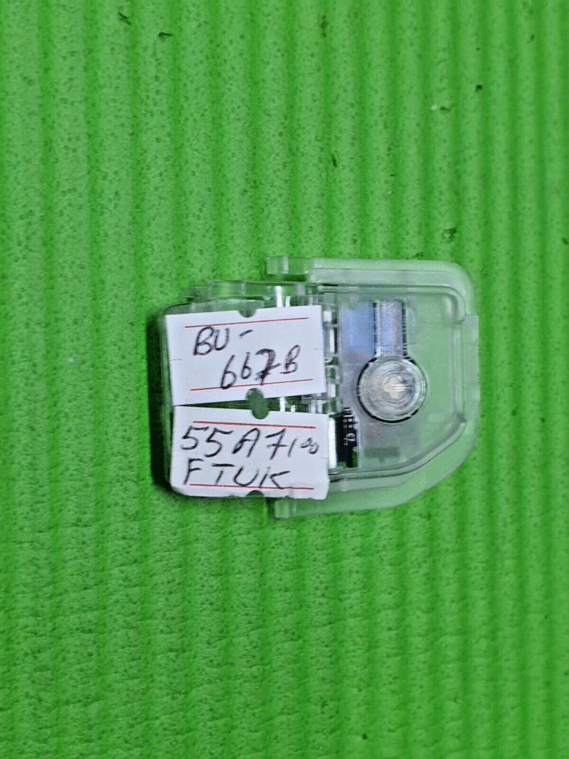 POWER SWITCH CONTROL BUTTON IR SENSOR FOR 65A7300FTUK LED TV RSAG7.820.8441/ROH