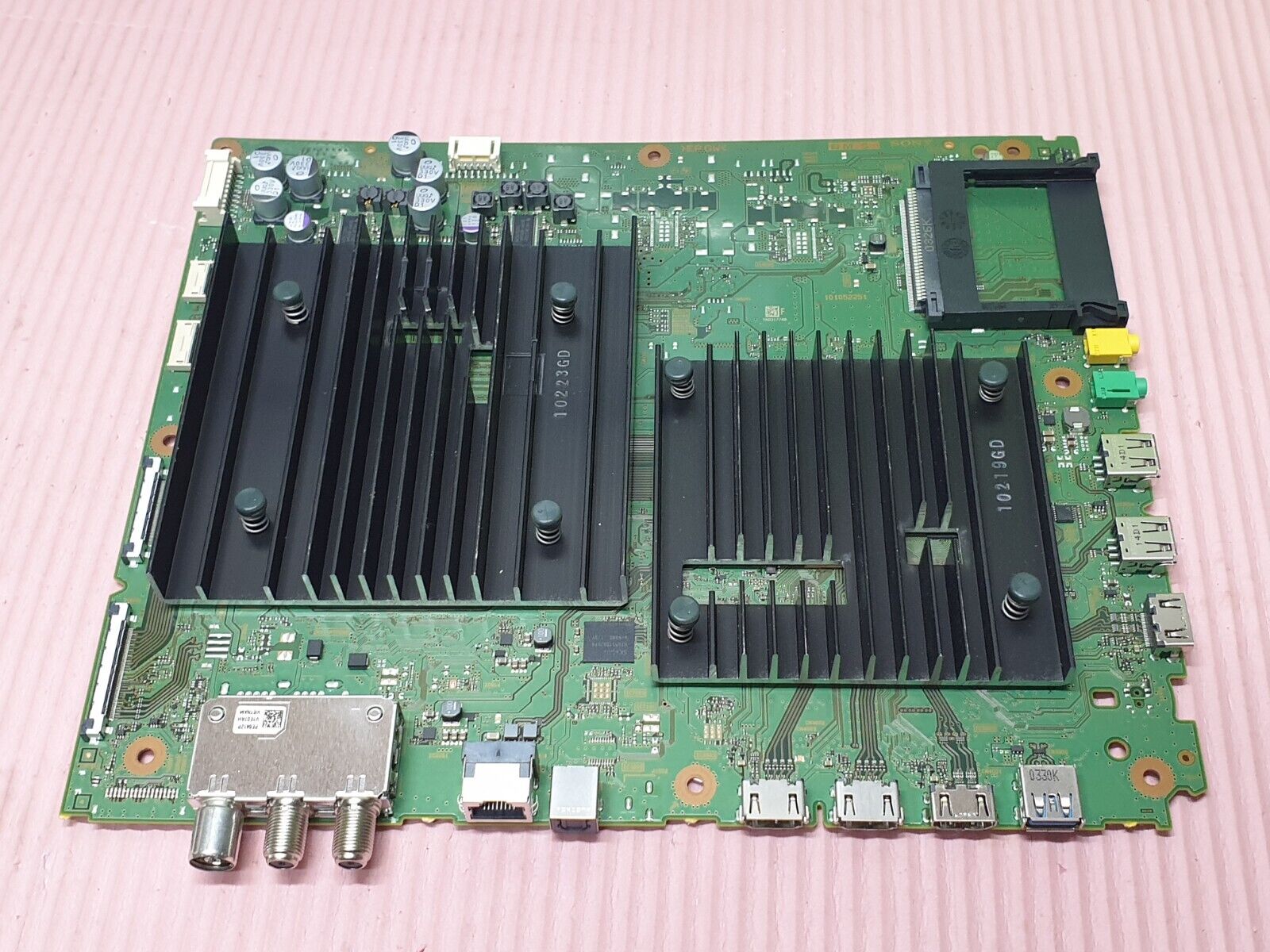 MAIN AV BOARD MB SONY XR-55A80J 55" LED TV 101052251 YA03177AA SCREEN:LE550PQL