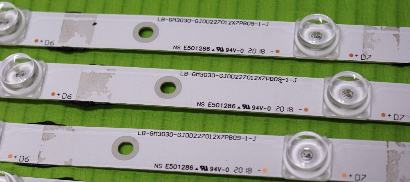 FULL LED BACKLIGHT SET FOR PHILIPS 70PUS7555/12 70" LED TV (LB-GM3030) CC700PV3D - Image 2