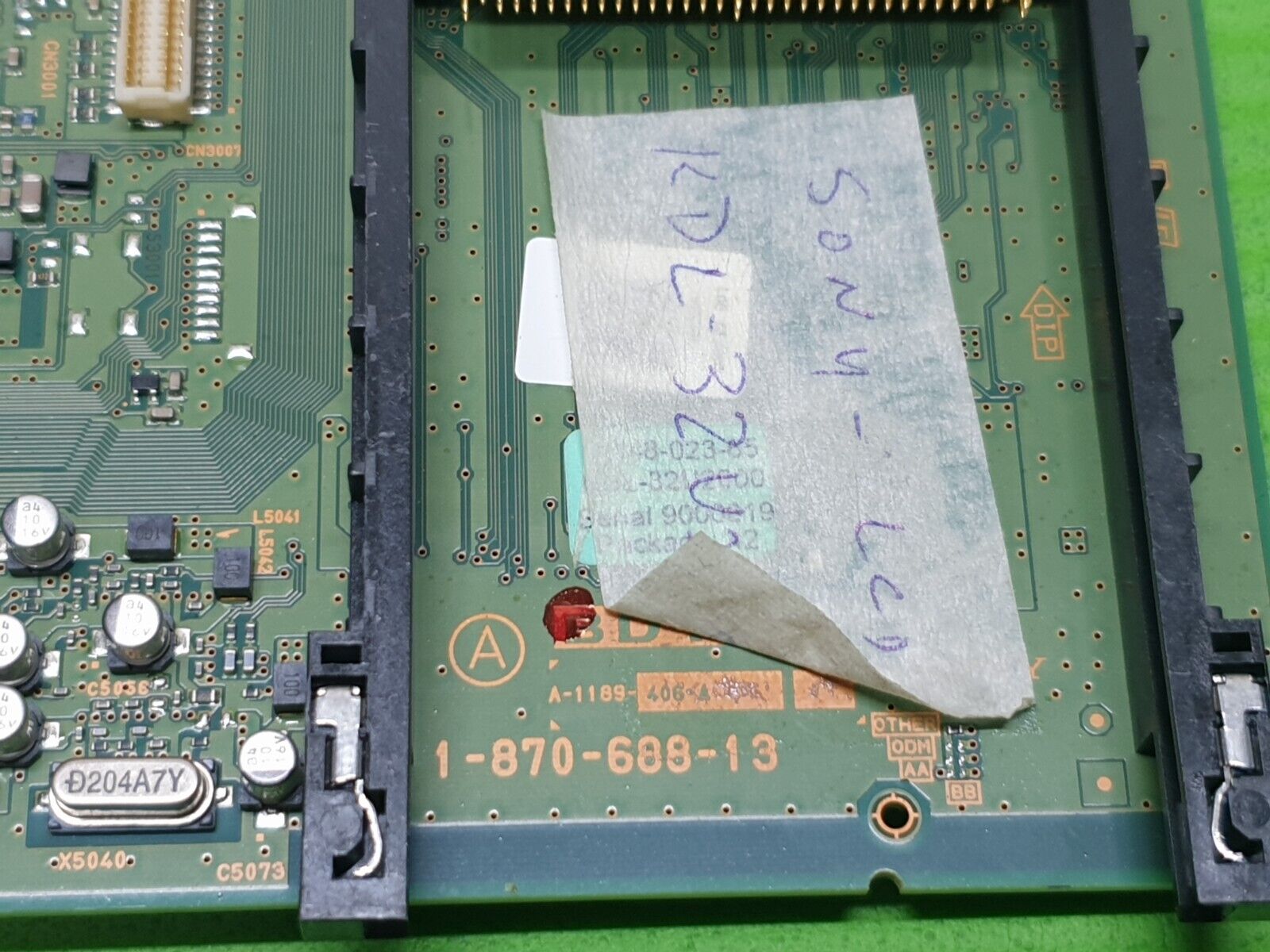 MAIN VGA HDMI BOARD SONY KDL-32U2000 32" TV 1-870-688-13 I1198236L SCRN:LTA320W2 - Image 4