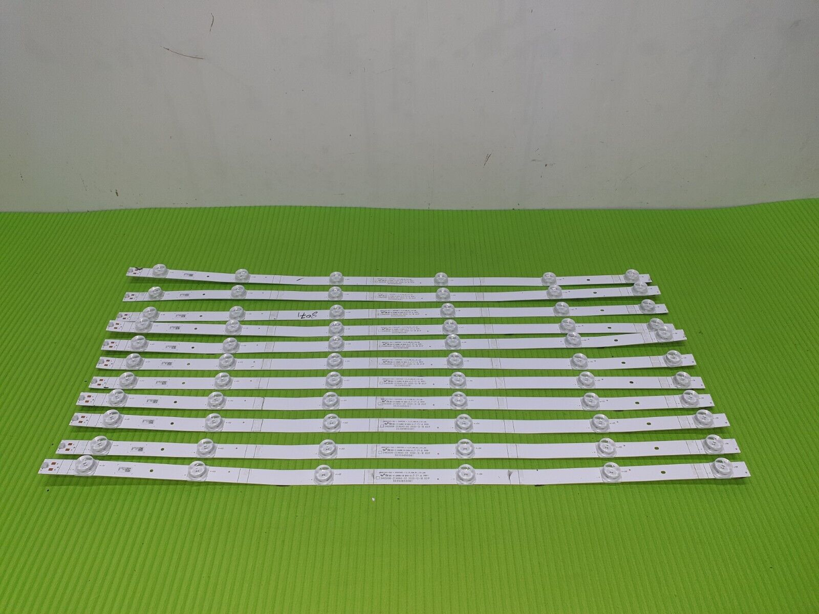 11 X LED BACKLIGHT SET FOR HISENSE 65A7GQTUK TV SH65D06-ZC46AG-05 HD650Y3U71-T0L