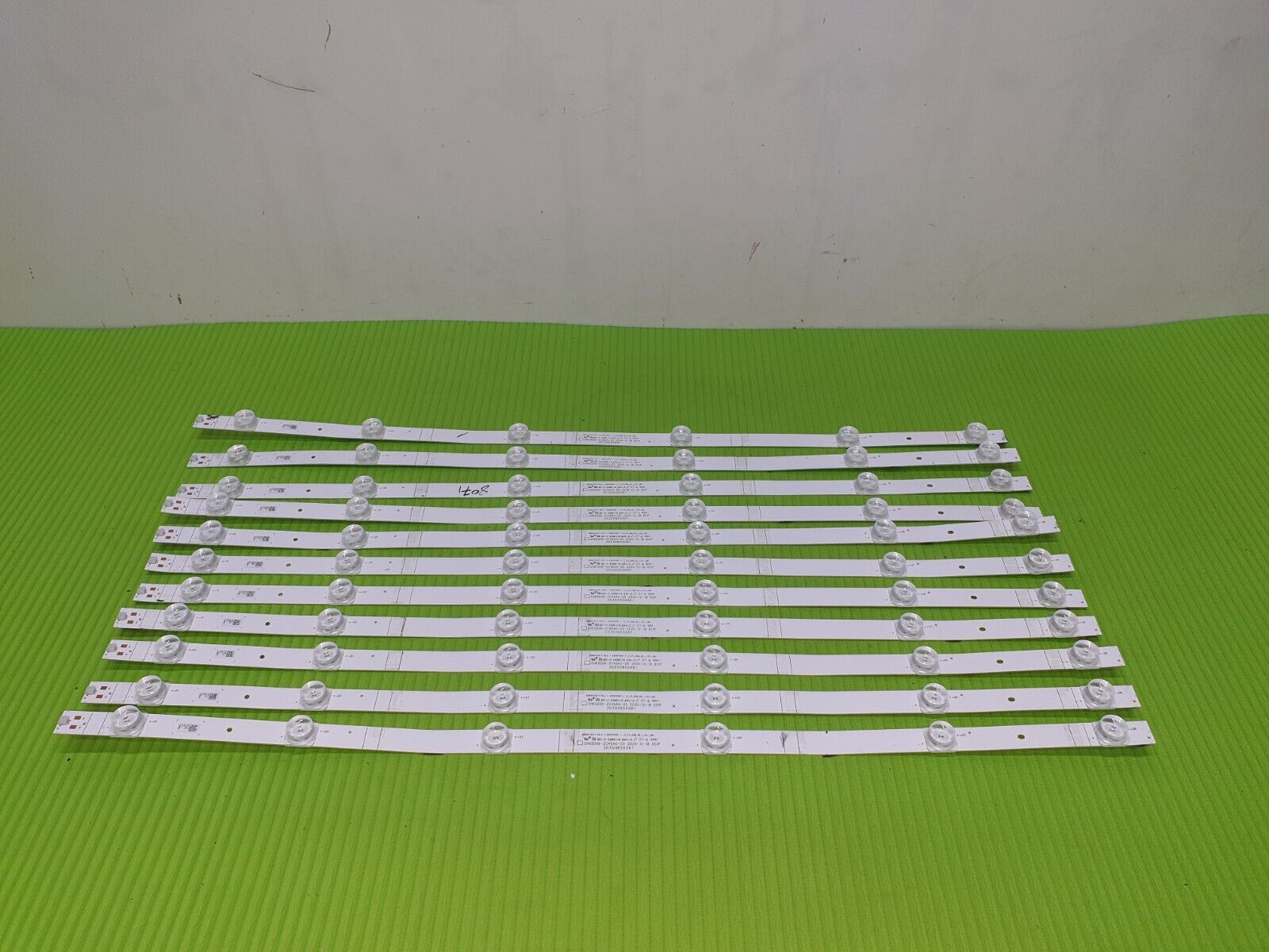 11 X LED BACKLIGHT SET FOR HISENSE 65A7GQTUK TV SH65D06-ZC46AG-05 HD650Y3U71-T0L - Image 2