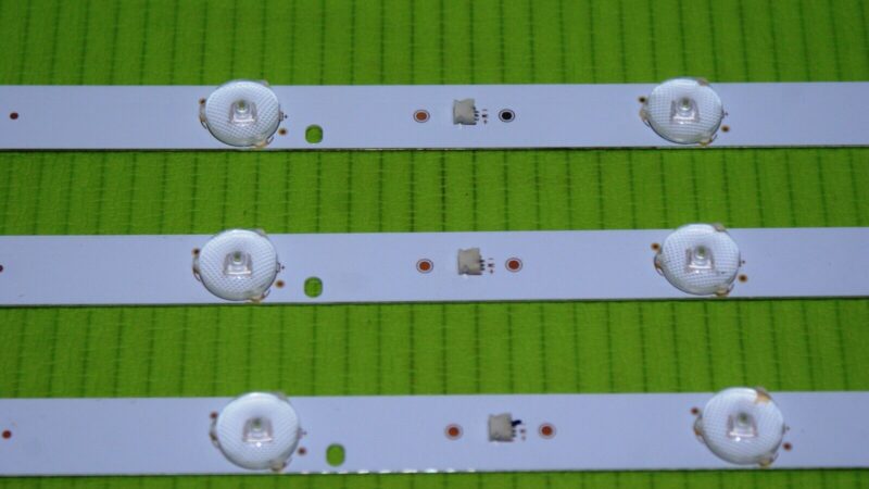 FULL BACKLIGHT STRIP SET FOR BLAUPUNKT 32/133O TV CRH-P32CA3535T030751U-REV1.0 B - Image 6