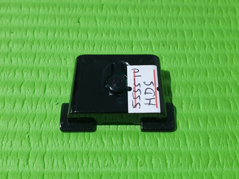 POWER ON OFF SWITCH KEY BUTTON IR SENSOR FOR LT-55CF890 55551UHDS TV 17TK155
