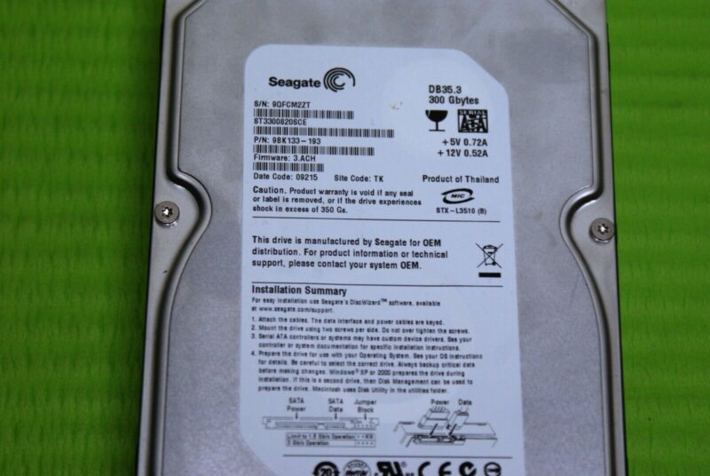 SEAGATE DB35.3 300GB 3.5" SATA P/N: 9BK133-193 ST3300820SCE FIRMWARE: 3.ACH - Image 2