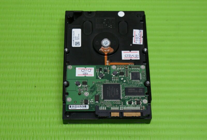 SEAGATE DB35.3 300GB 3.5" SATA P/N: 9BK133-193 ST3300820SCE FIRMWARE: 3.ACH - Image 3
