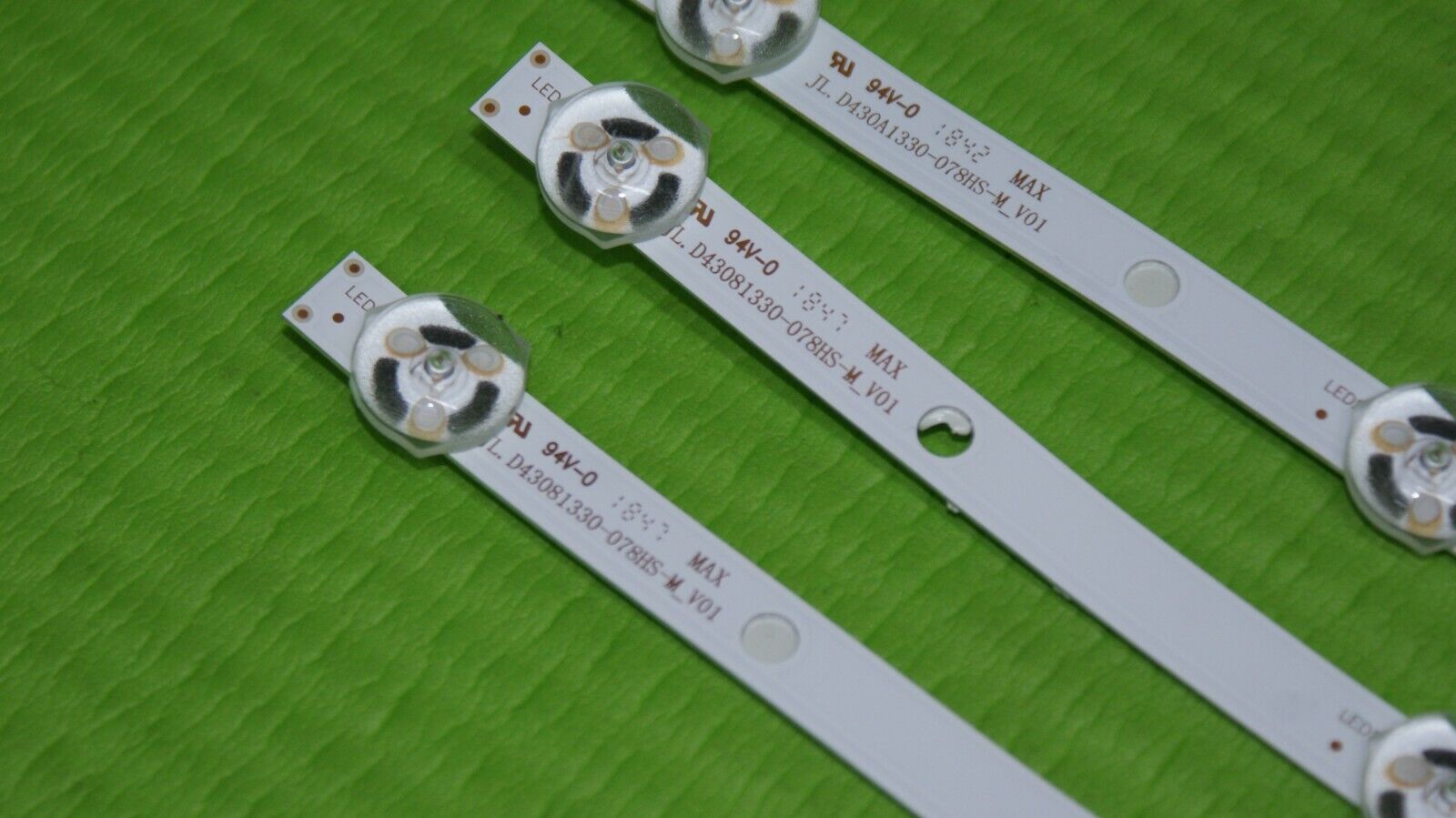 3 x LED BACKLIGHT STRIPS ARRAY FOR TX-43GX550B TV JL.D430A1330-078HS-M_V01 - Image 3