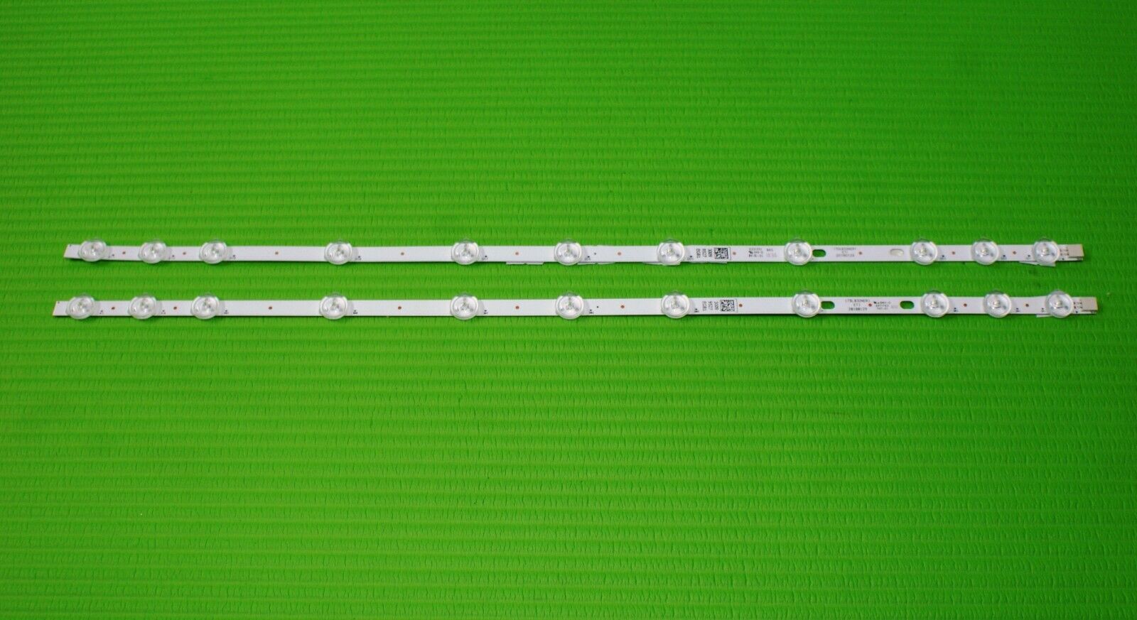 LED BACKLIGHT ARRAY SET 32W3753DB 32D1533DB 32D1333DB TV 17DLB32NER1 30099527 N