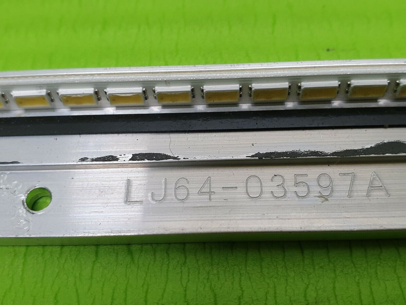 LED BACKLIGHT 32DL934B 32/188G TV SLED 2011SGS32 5630N2 60 REV1.0 LJ64-03597A - Image 7