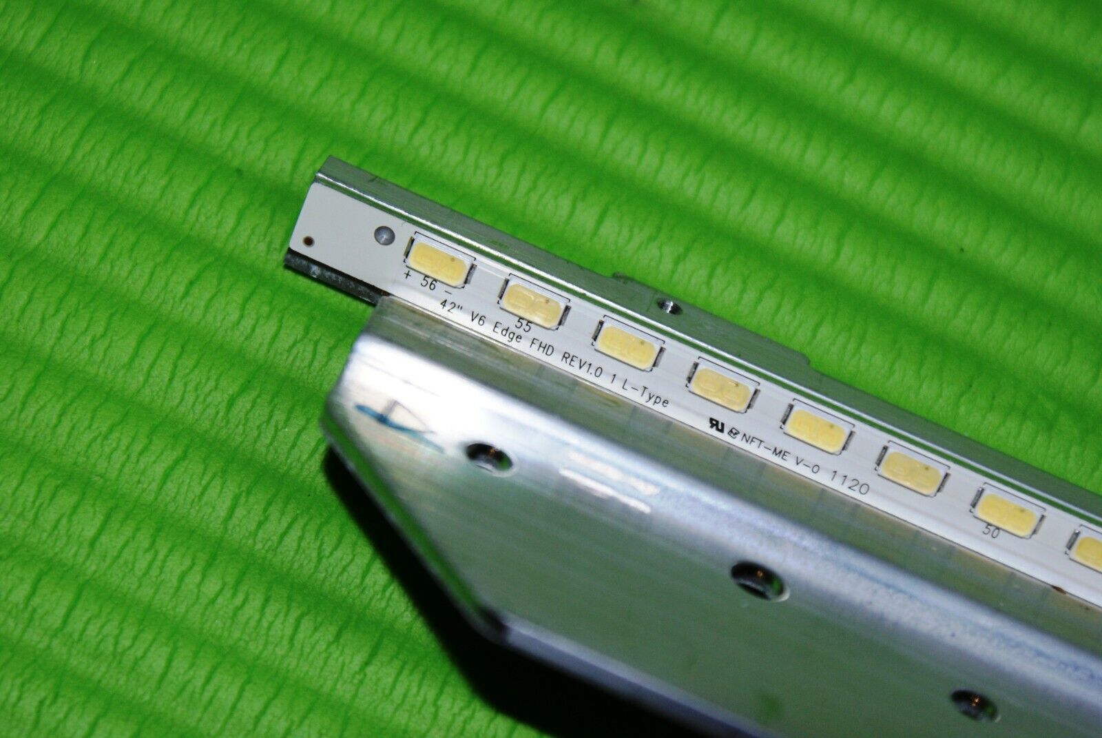 LED BACKLIGHT FOR LG 42LV450U 42LV550T LED TV 42" V6 EDGE FHD REV1.0 1 L-TYPE - Image 3