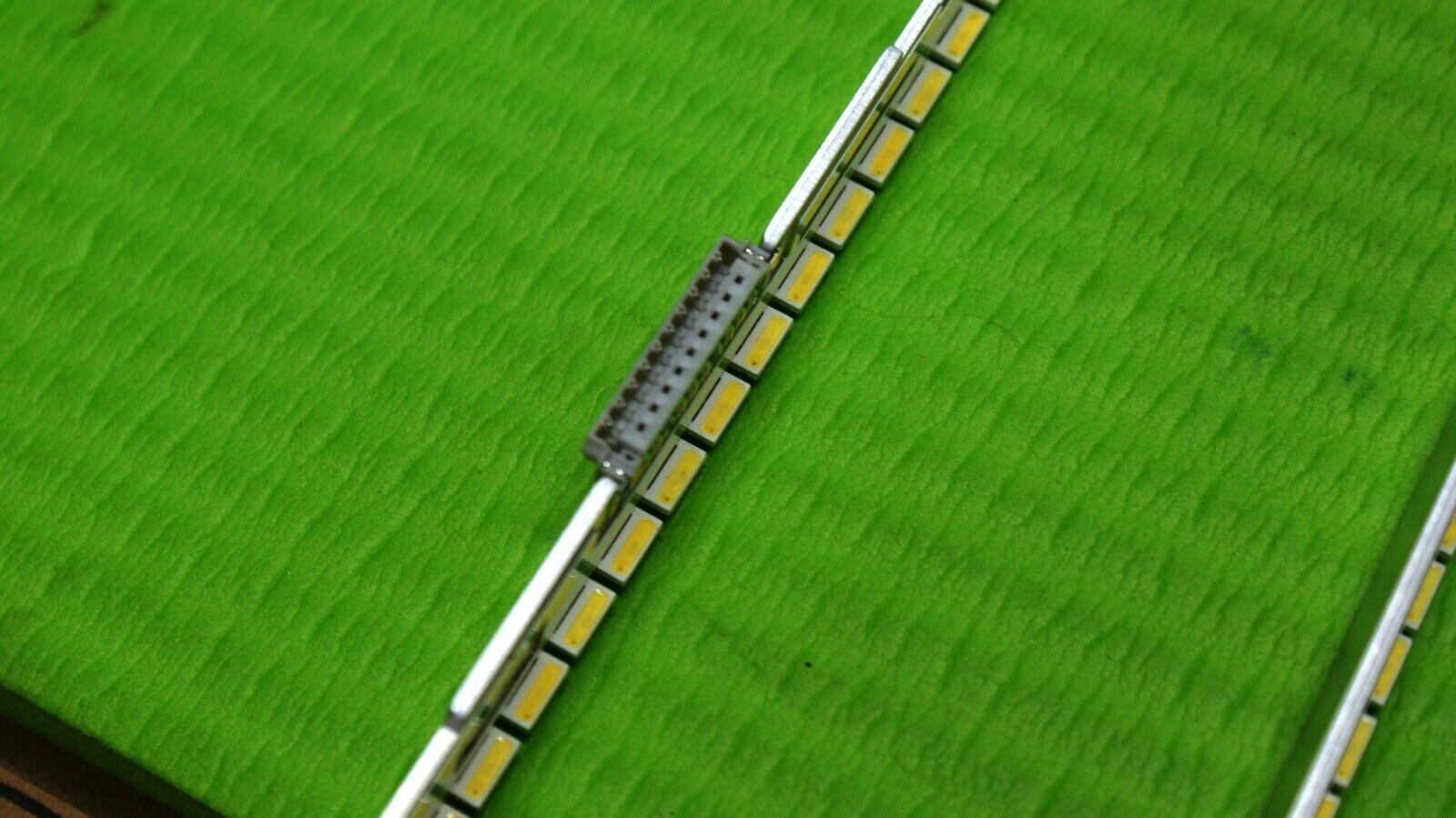 FULL LED BACKLIGHT STRIP SET FOR SAMSUNG UE50ES6300U UE50ES6710 50" LED TV - Image 4