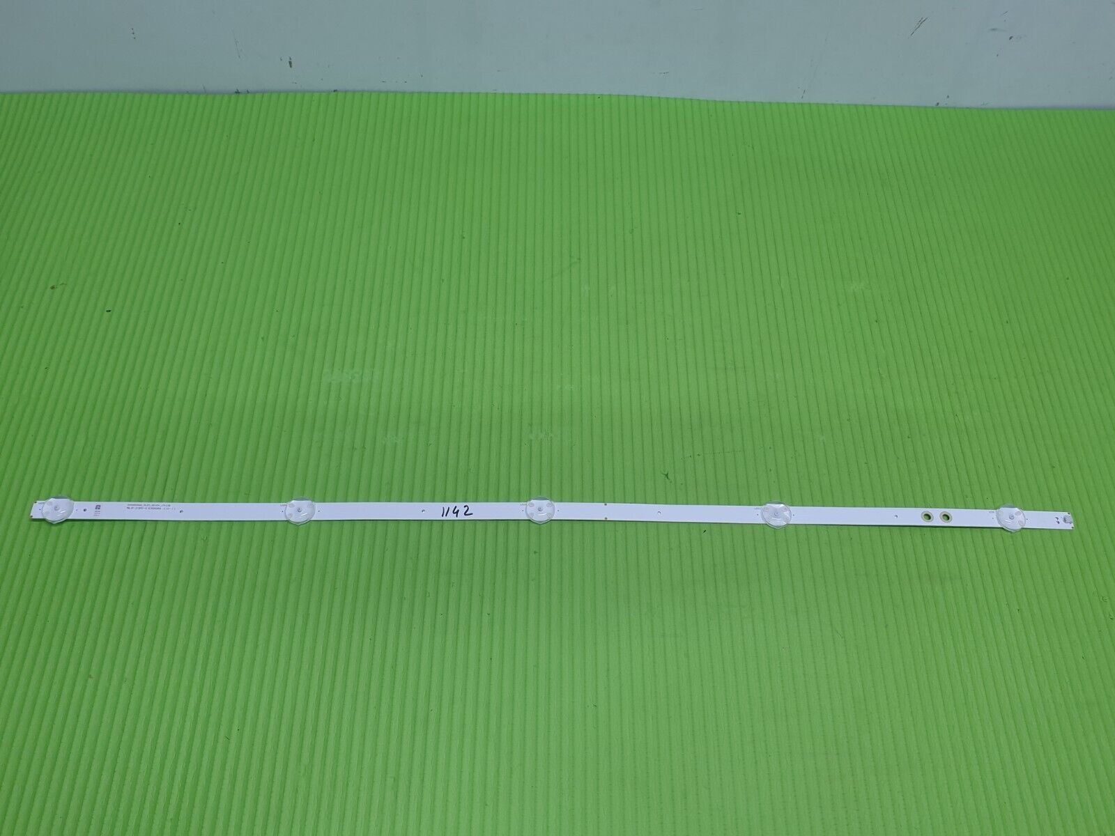 1 x LED BACKLIGHT STRIP FOR SONY KD-65XF7596 LED TV SVA650A66_5LED_REV04_171128 - Image 3