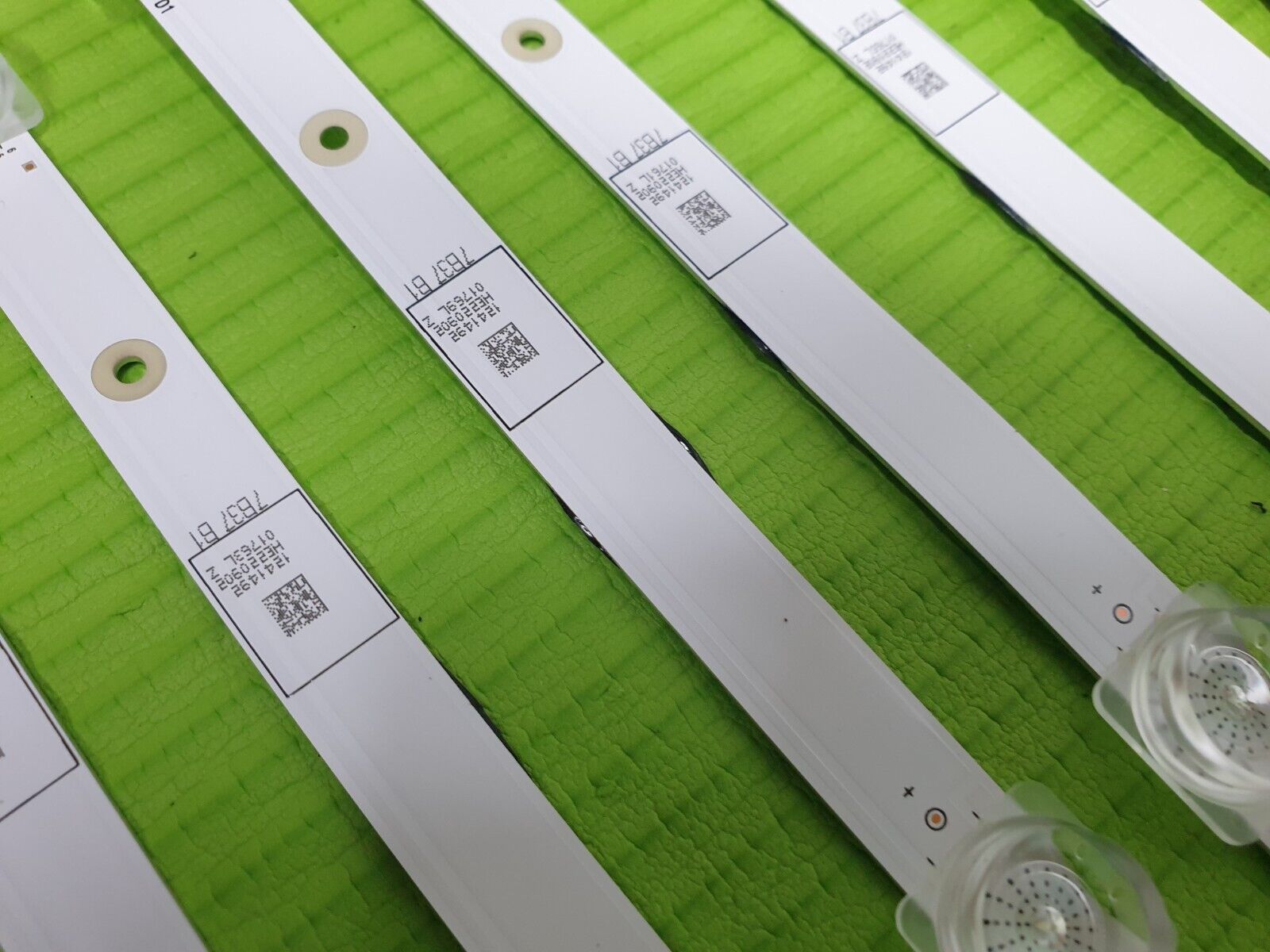 FULL LED BACKLIGHT SET FOR HISENSE 65A6GTUK 65" LED TV HD650Y1U71-T0L3-20200709 - Image 5