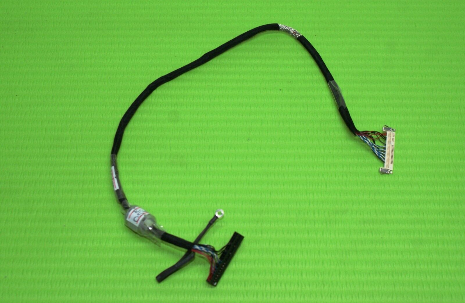 CABLE FROM MAIN BOARD TO LVDS TCON FOR BUSH 32/133DVDB 32" TV