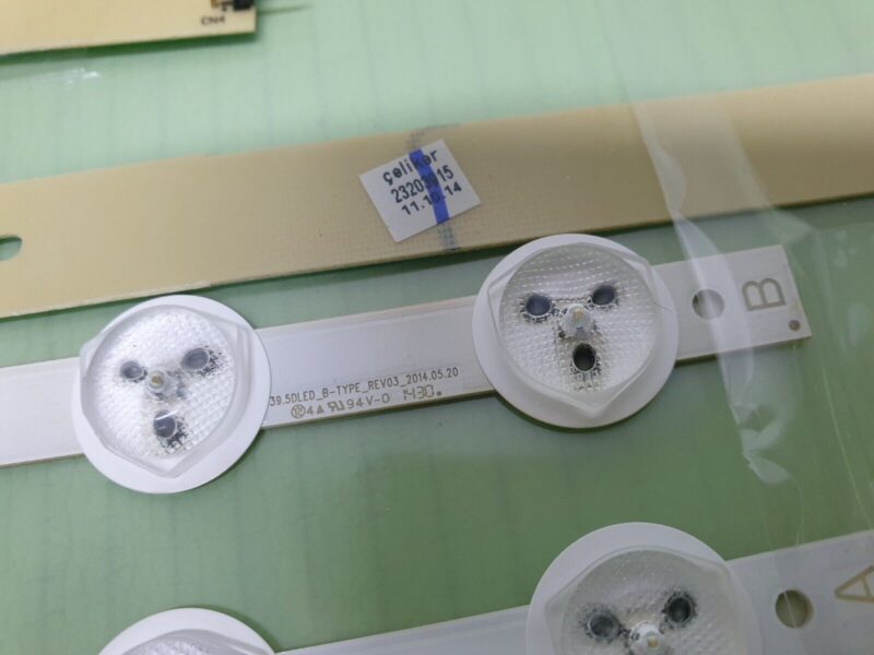 FULL LED BACKLIGHT ARRAY SET PT2-40LED14 40272SMFHDLED TV 39.5DLED_A-TYPE_REV03 - Image 6