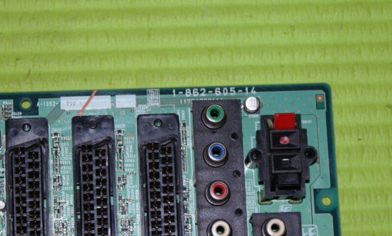 MAIN SCART AV BOARD SONY WEGA KE-P37M1 37" TV 1-862-605-14 172437814 i1052752D - Image 2