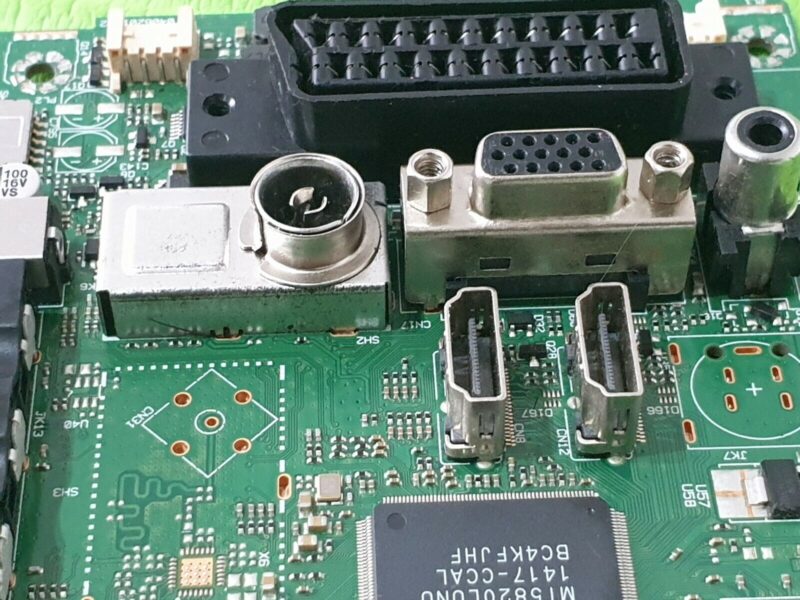 MAIN BOARD MB FOR BUSH DLED31265HDDVD TV 17MB82S 23200468 SCREEN:LC320DXJ SF E1 - Image 5