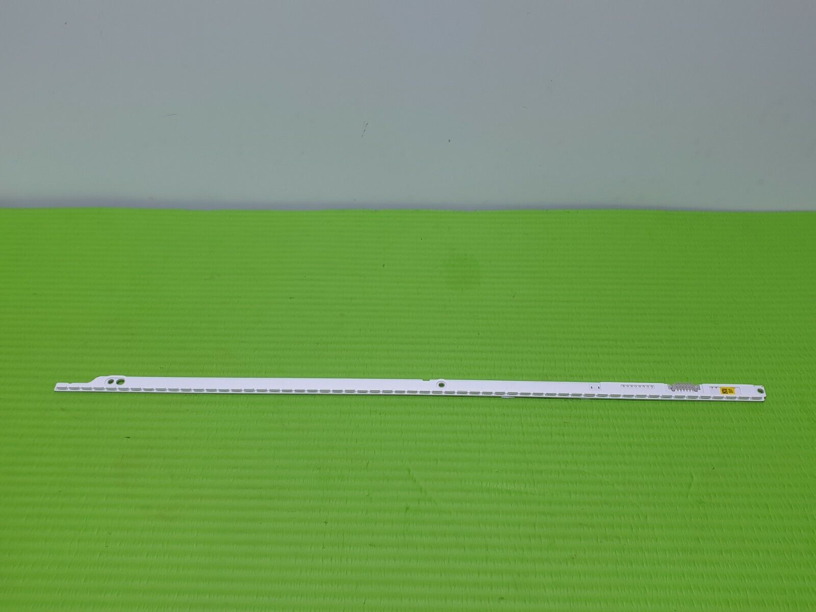 LED BACKLIGHT FOR LH40MEBPLGC LH40MEBPLGC/EN TV M518 L00353 40CFN9 BN96-00353A