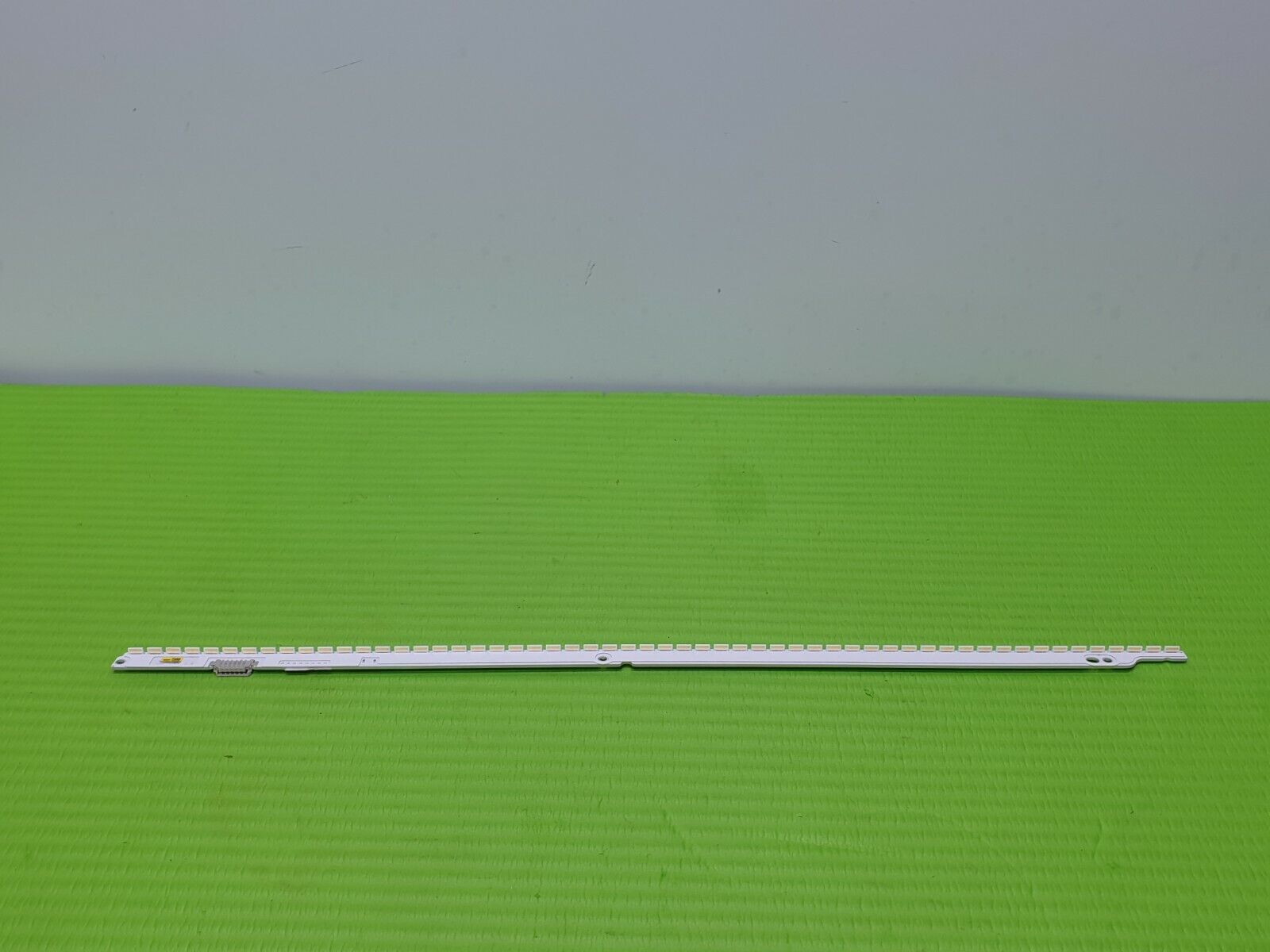 LED BACKLIGHT FOR LH40MEBPLGC LH40MEBPLGC/EN TV M518 L00353 40CFN9 BN96-00353A - Image 4