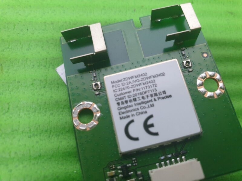 IR REMOTE CONTROL SENSOR UNIT + WIFI BOARD & POWER BUTTON HISENSE H32A5800UK TV - Image 4