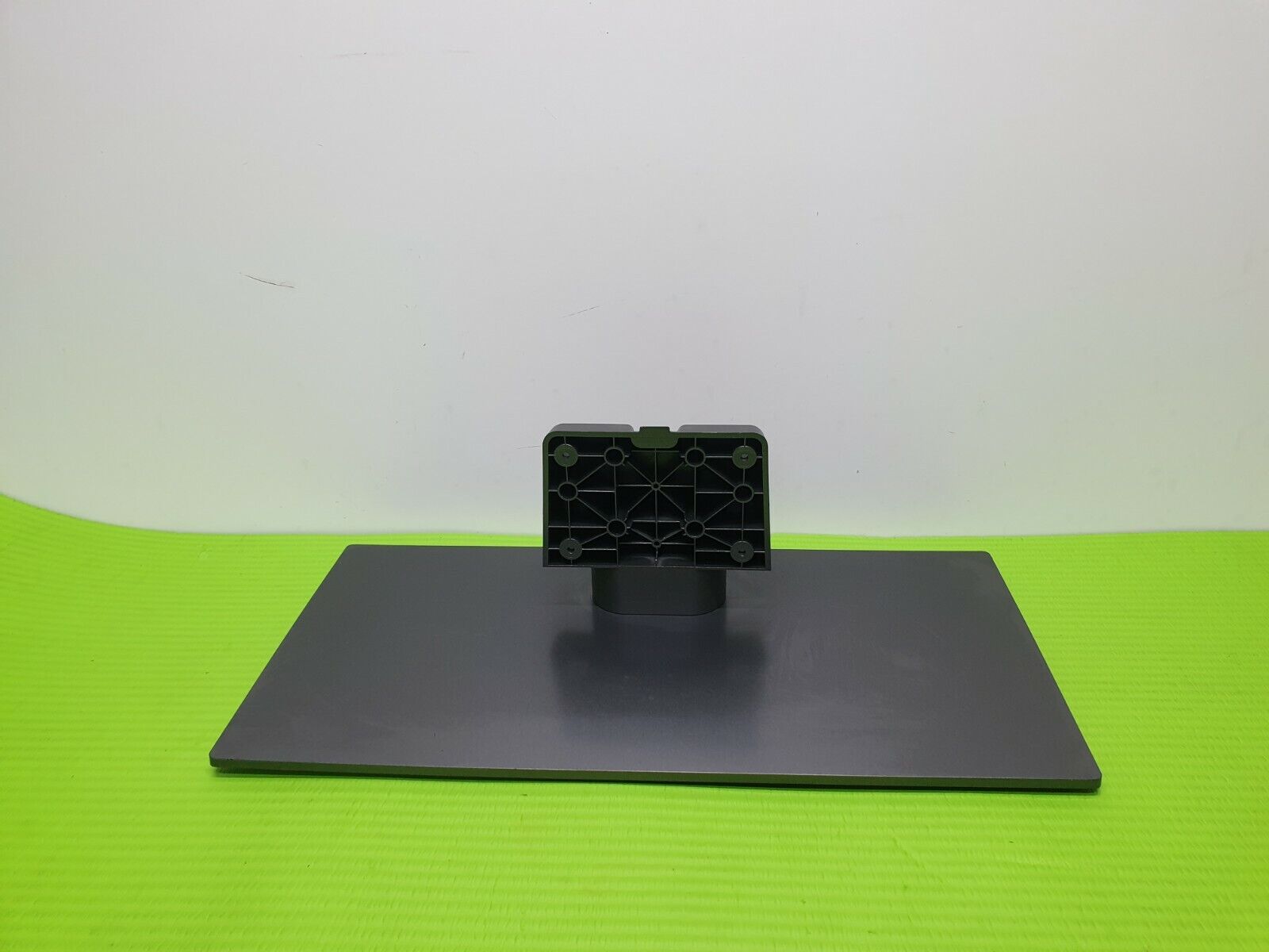 TT STAND 42HVT42U ELED40287FHDDVD 48HBT62U 42HXT42U42FLHK240BHD 42F8075-T TV BG