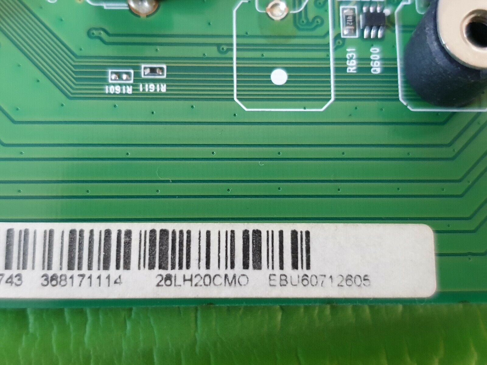 MAIN BOARD 26LH2000 32" TV LD91A/G EAX60686904 (2) EBU60712605 SCREEN:V260B1-L11 - Image 5