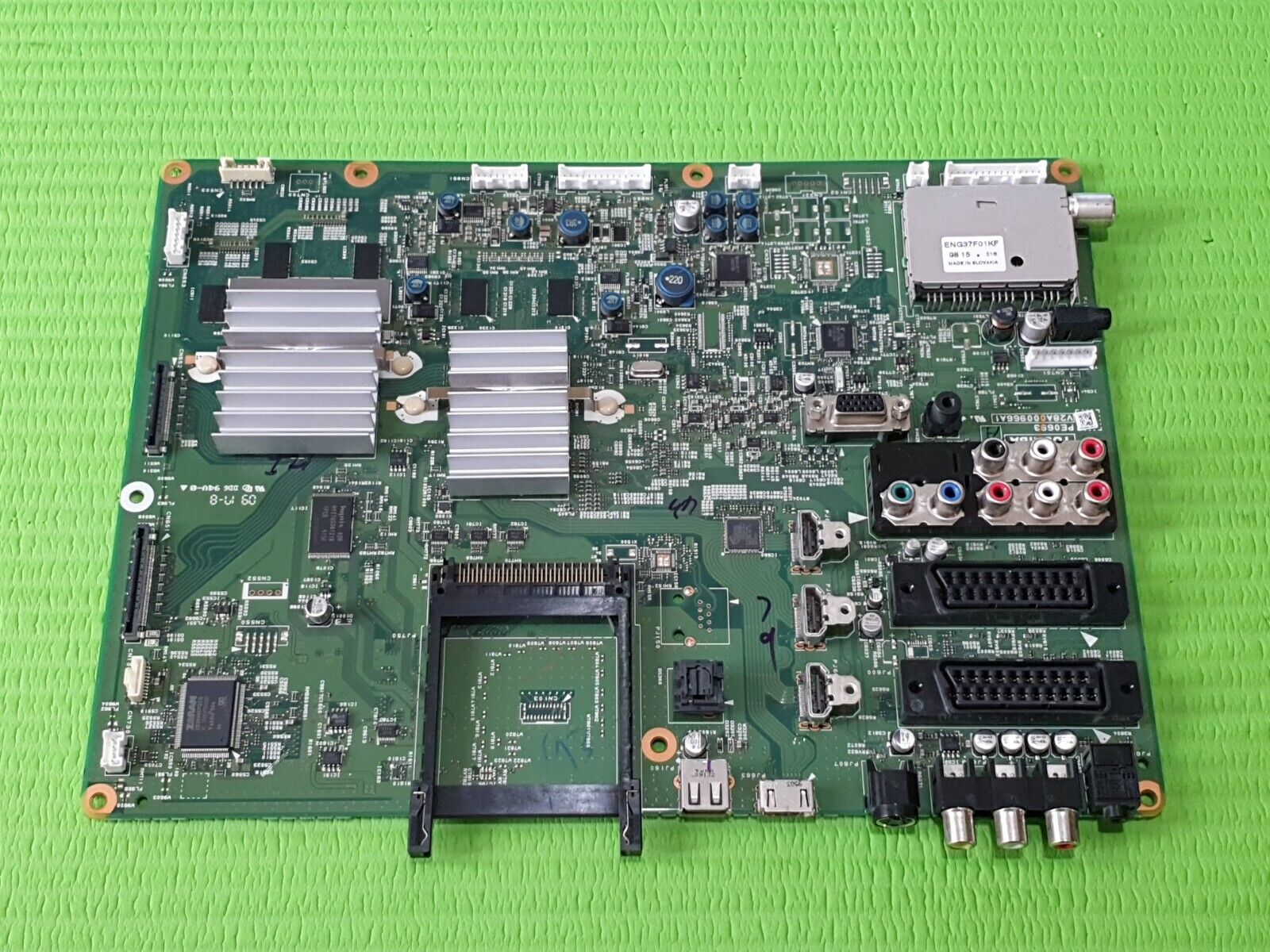 MAIN BOARD MB TOSHIBA 42XV635D 37XV635D TV PE0693 A V28A000966A1 SCREEN:LC370WUD
