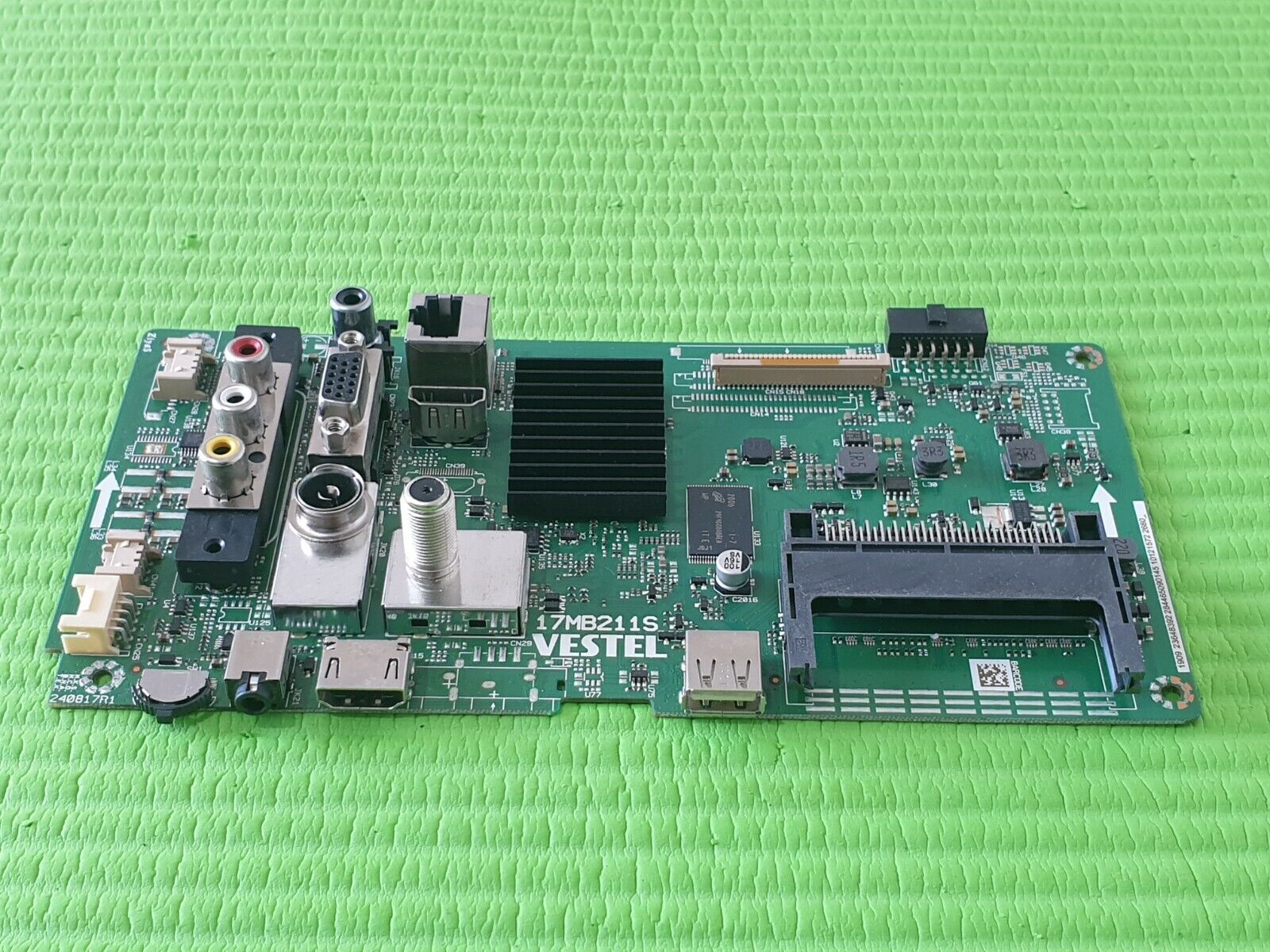 MAIN BOARD MB FOR TOSHIBA 24W2963DB 24" LED TV 17MB211S 23648392 SCREEN:HV236WHB - Image 2