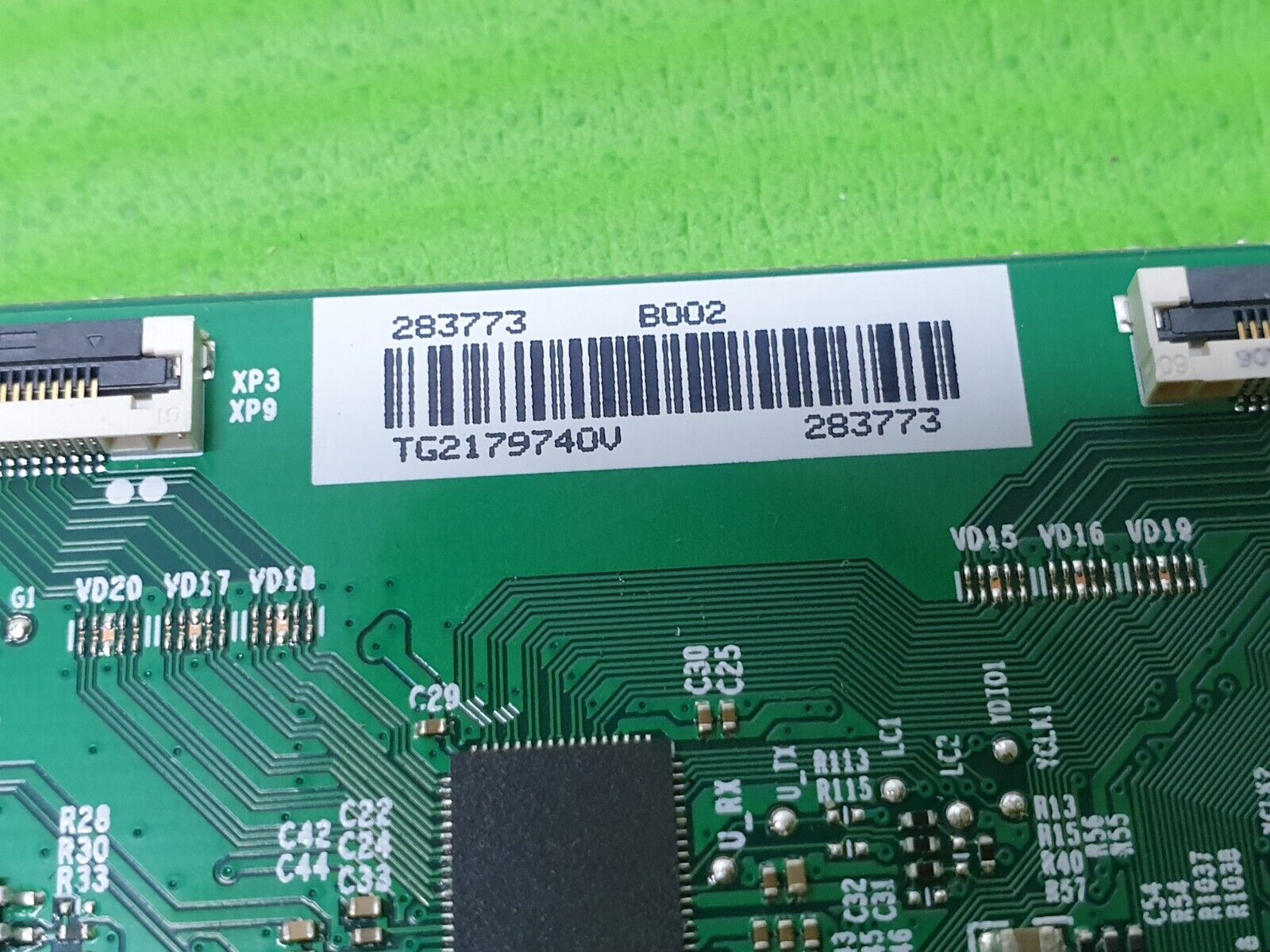 TCON LVDS BOARD FOR HISENSE 65AE7000FTUK 65" LED TV RSAG7.820.10337/ROH 283773 - Image 4