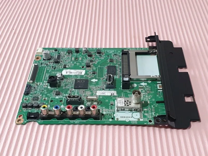 MAIN BOARD MB 32LK510P 32LJ510B TV EAX67041505 (1.0) EBT64424129 SCREEN:NC320DXG