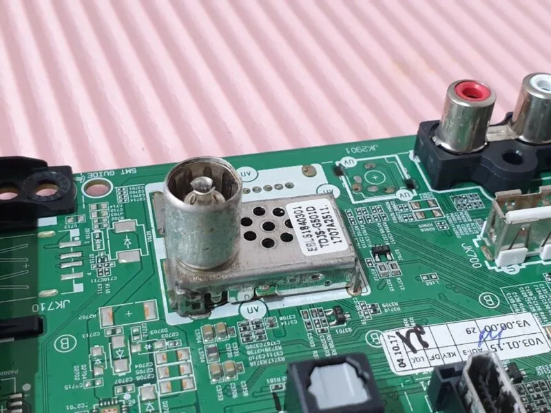 MAIN BOARD MB 32LK510P 32LJ510B TV EAX67041505 (1.0) EBT64424129 SCREEN:NC320DXG - Image 5