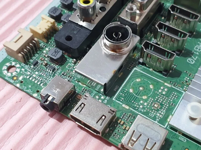 MAIN BOARD MB FR LT-65CF890 LT65CF890 (B) TV 17MB170 23718462 SCREEN:JR645R3HA7L - Image 4
