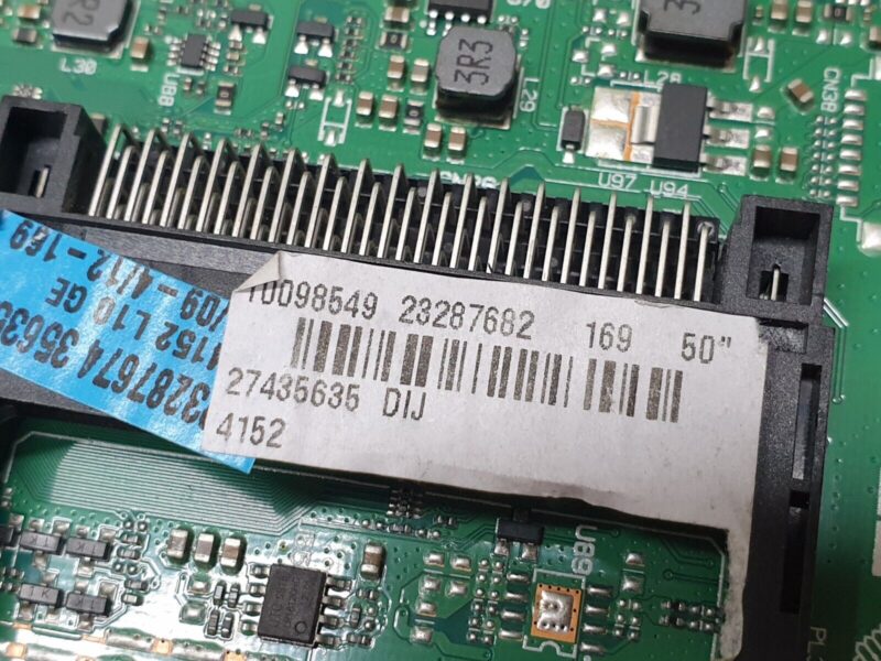 MAIN AV BOARD MB HITACHI 50HYT62UK 50" LED TV 17MB97 23287682 SCREEN:LC500DUJ - Image 4
