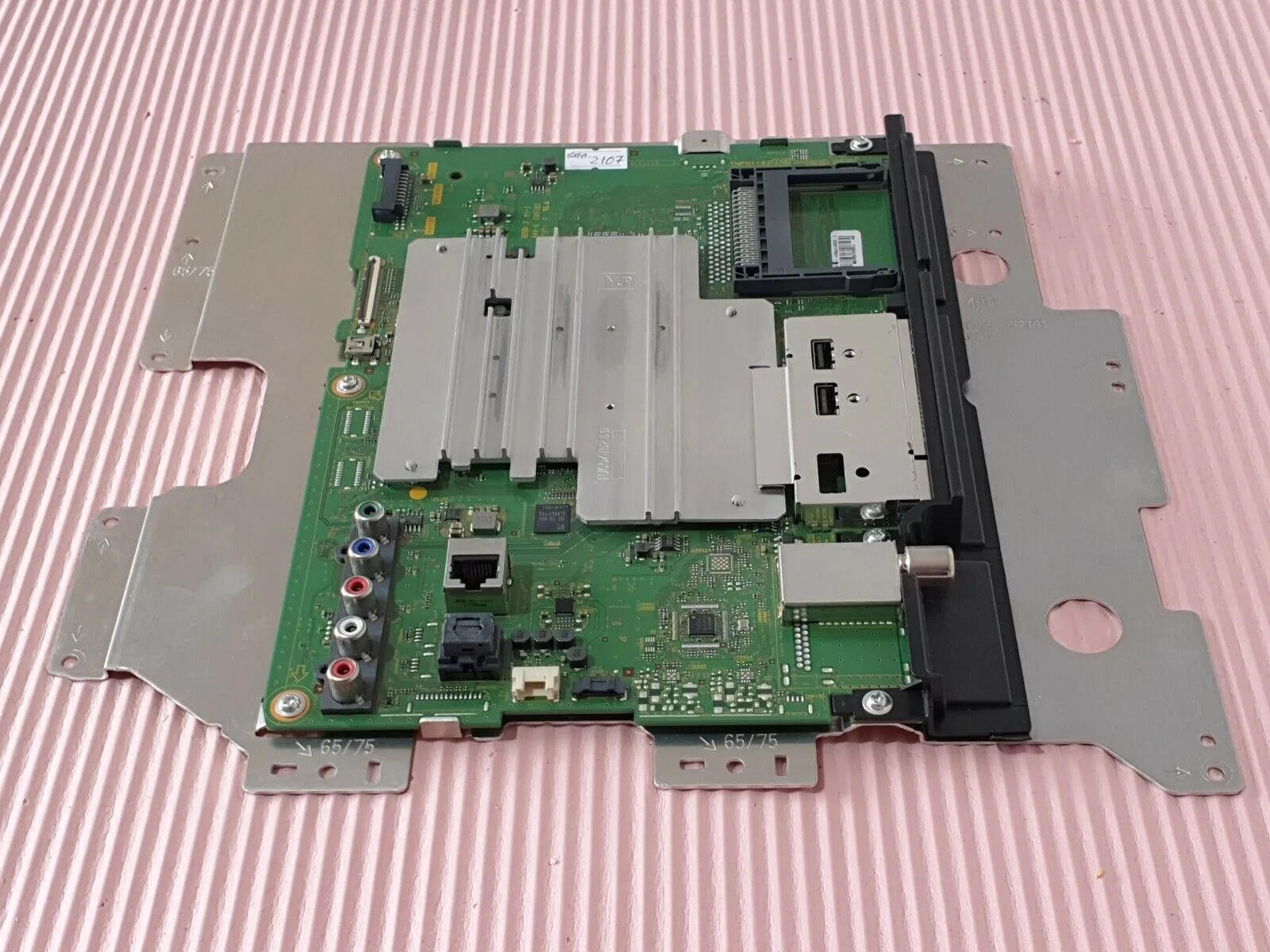 MAIN BOARD MB PANASONIC TX-65EX700B TV TNPH1182 1 A TXN/A1NWVB SCREEN:V650DJ4 - Image 2