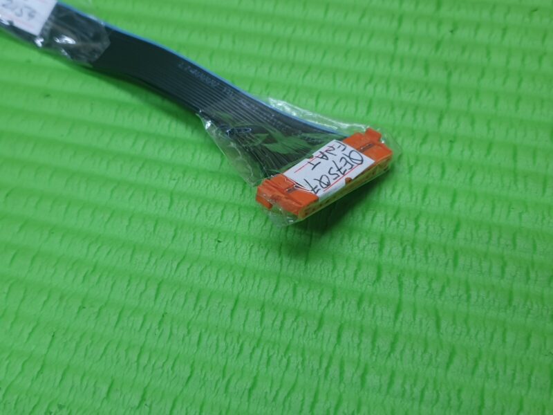 LEAD WIRE CABLE FROM POWER SUPPLY TO MAIN AV BOARD SAMSUNG QE65Q8CNAT TV 26/26 - Image 3