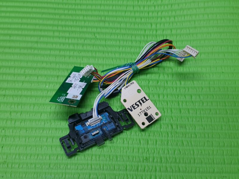 POWER SWITCH CONTROL BUTTON IR SENSOR WIFI UNIT PANASONIC TX-49FX550B TV 17TK151