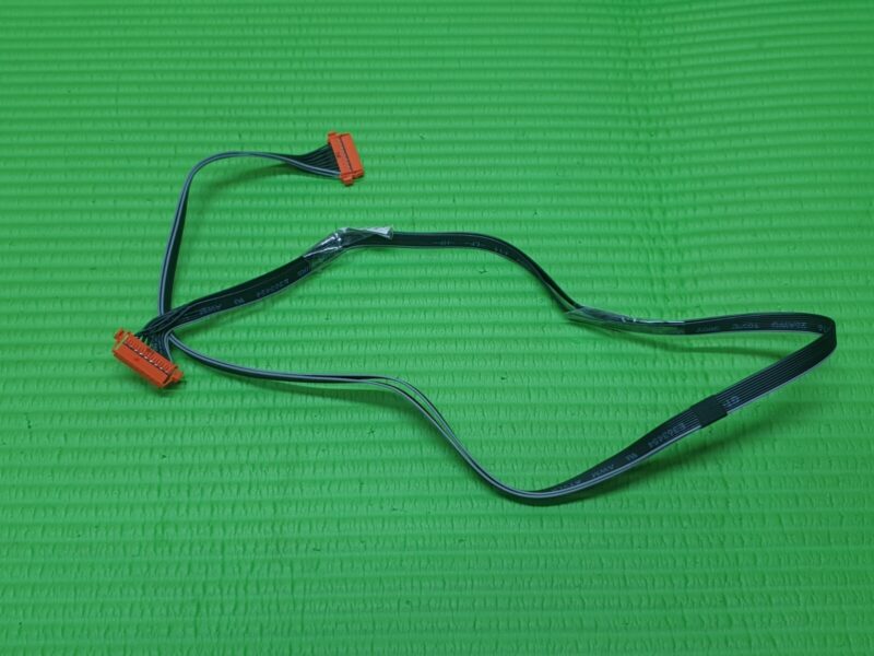 LEAD WIRE CABLE FROM POWER SUPPLY TO MAIN AV BOARD SAMSUNG QE65Q80RAT TV 18/18