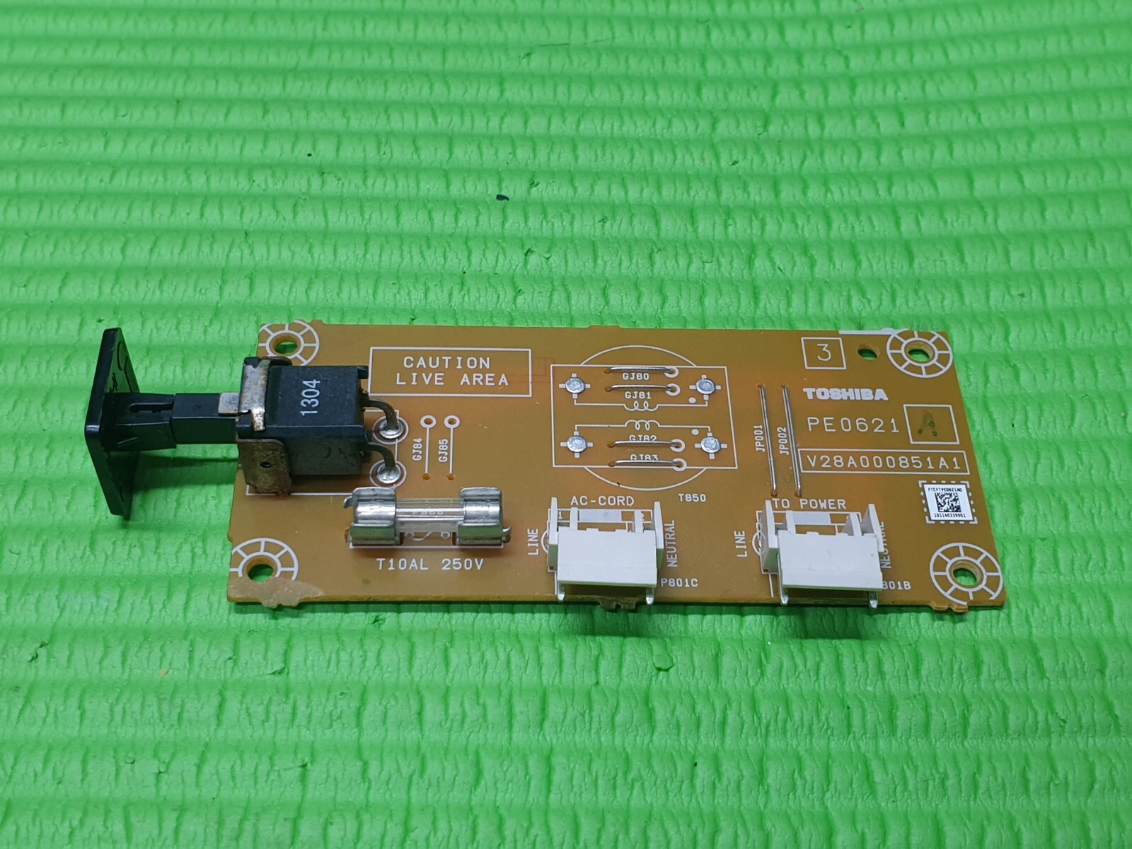 POWER ON OFF SWITCH BUTTON FR TOSHIBA 32ZV635D 42ZV635D 47ZV635D TV V28A000851A1