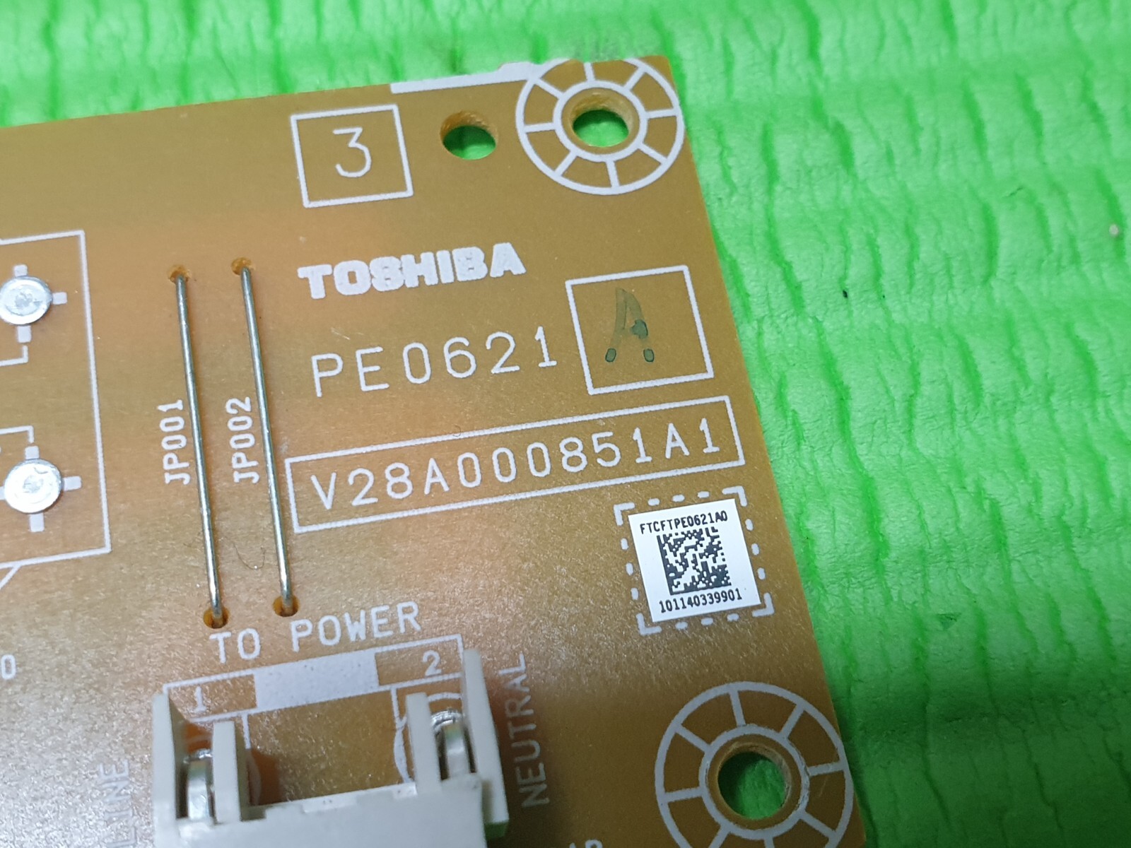 POWER ON OFF SWITCH BUTTON FR TOSHIBA 32ZV635D 42ZV635D 47ZV635D TV V28A000851A1 - Image 2