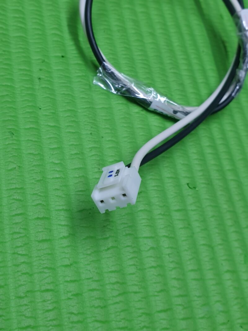 LEAD WIRE CABLE FROM POWER SUPPLY TO MAIN AV BOARD FOR SAMSUNG UE40NU7120K TV - Image 3
